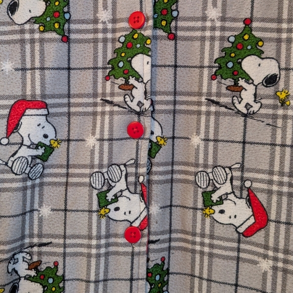 Peanuts Pajama Set - Picture 4 of 8